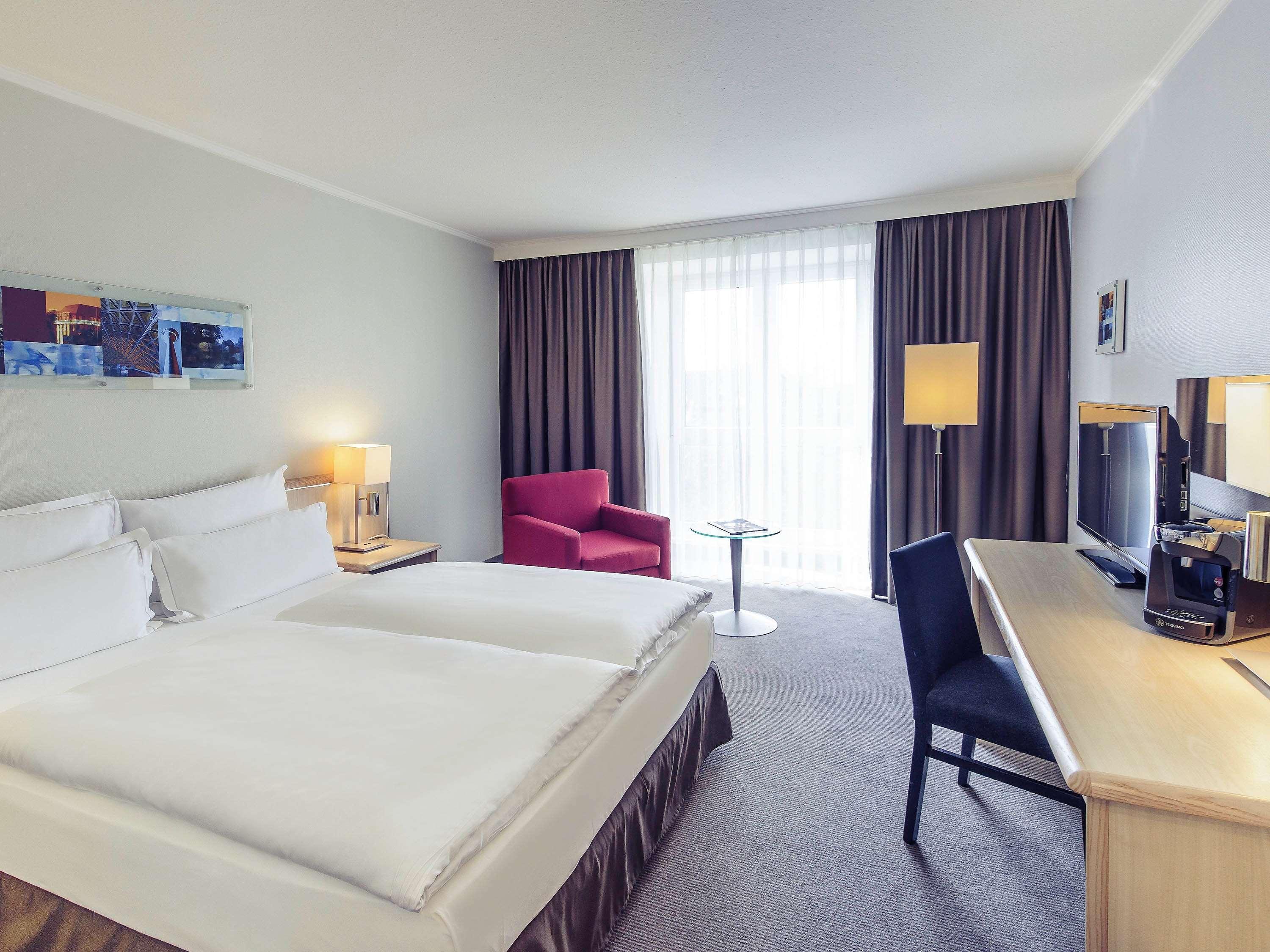Mercure Duesseldorf Карст Экстерьер фото