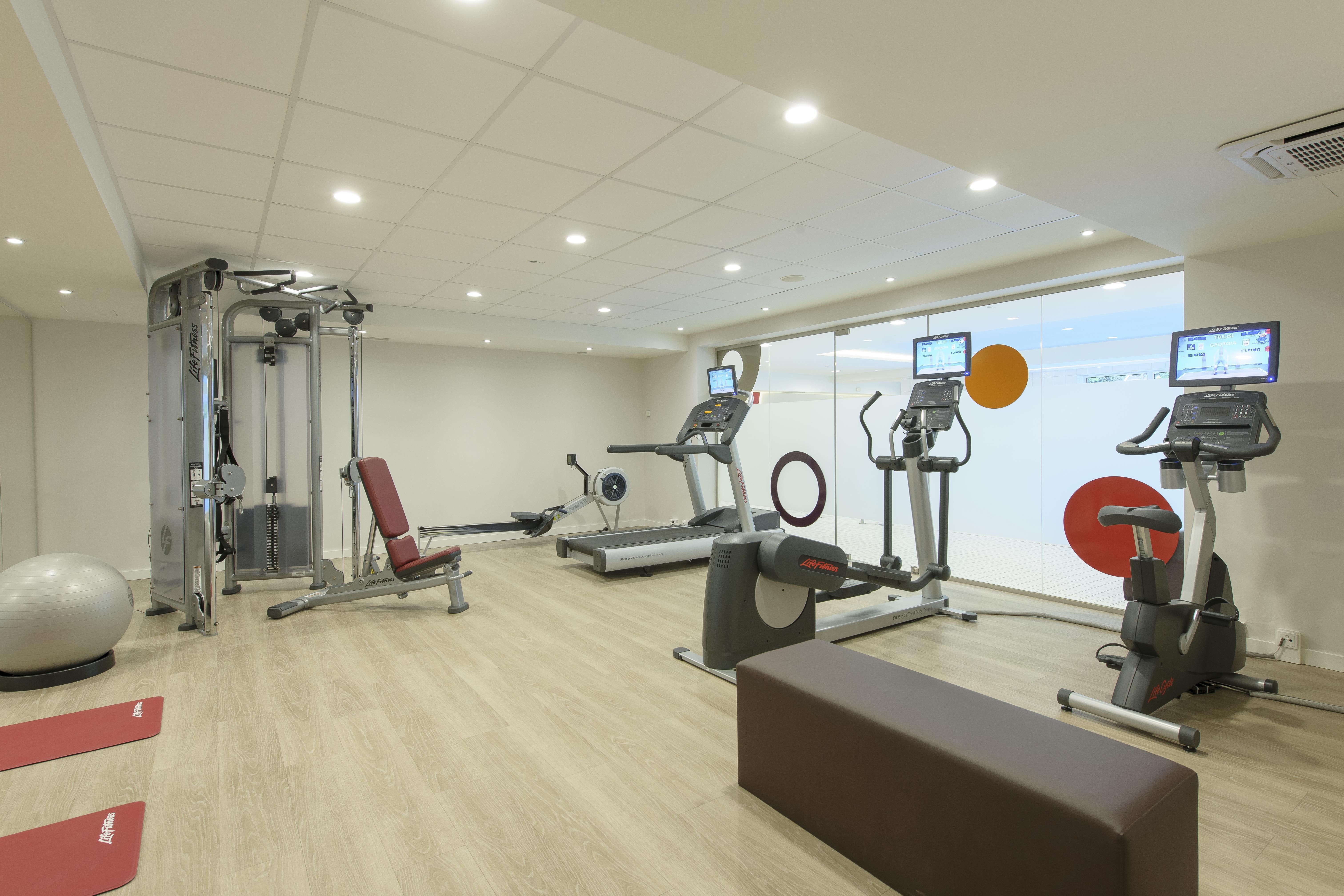 Mercure Duesseldorf Карст Экстерьер фото