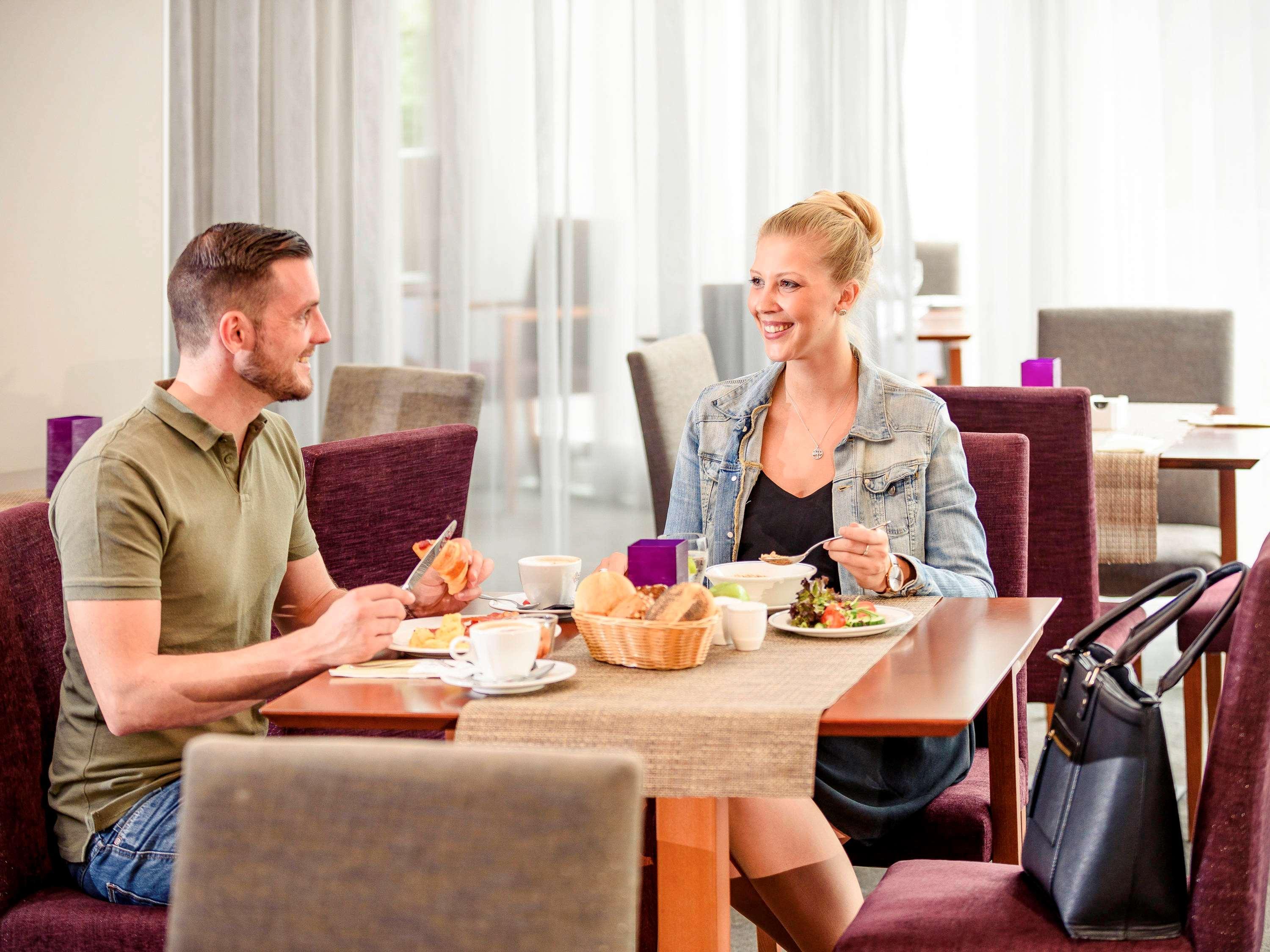 Mercure Duesseldorf Карст Экстерьер фото