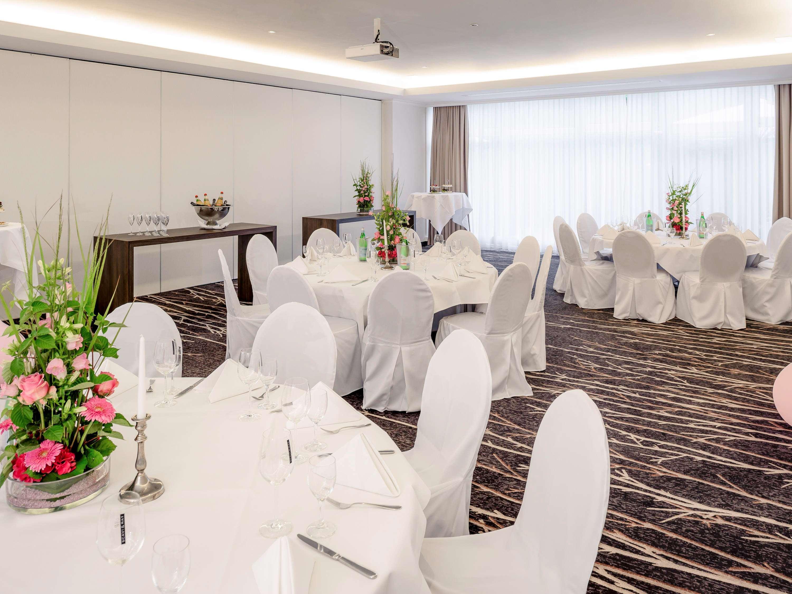 Mercure Duesseldorf Карст Экстерьер фото