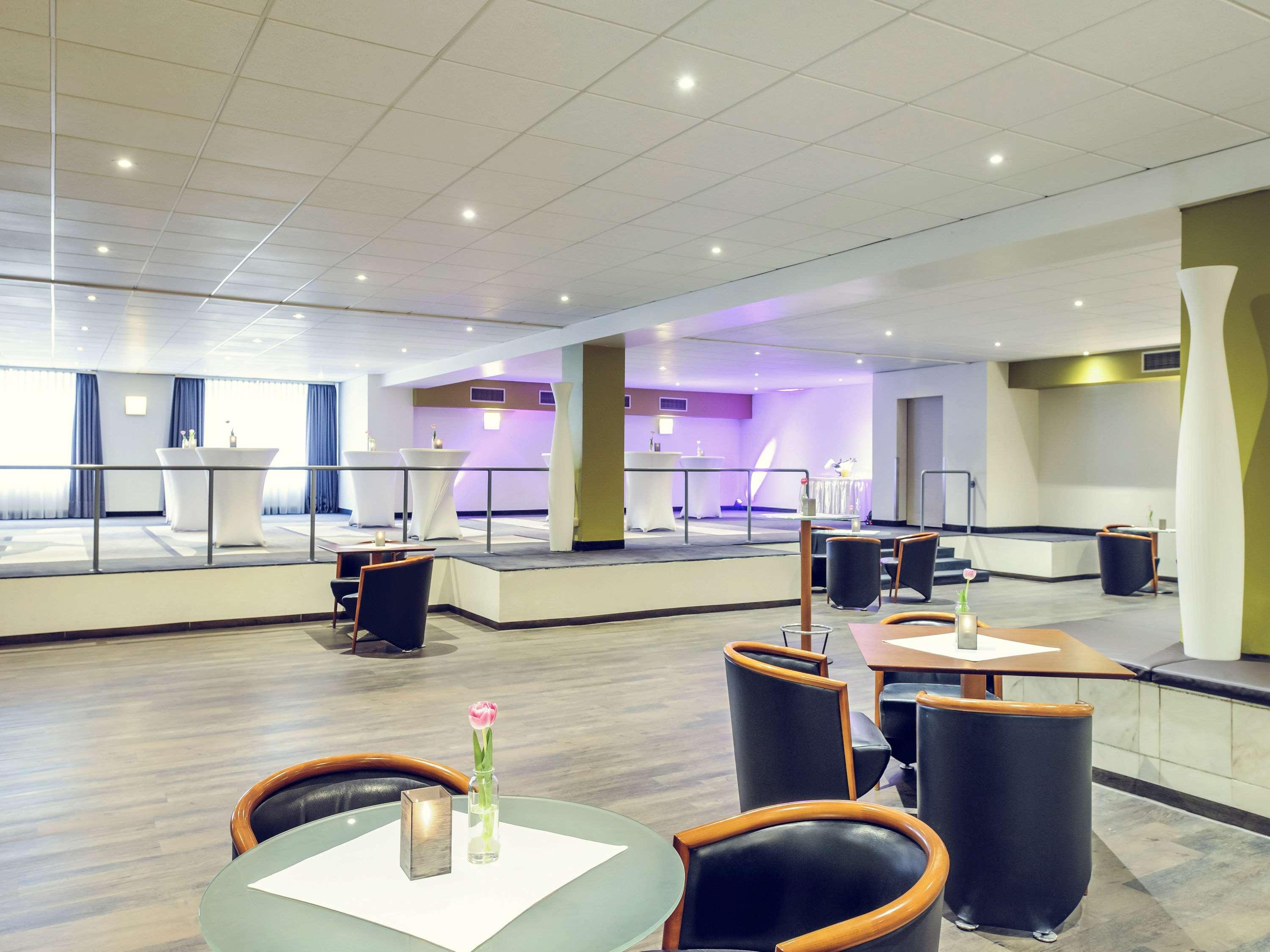 Mercure Duesseldorf Карст Экстерьер фото