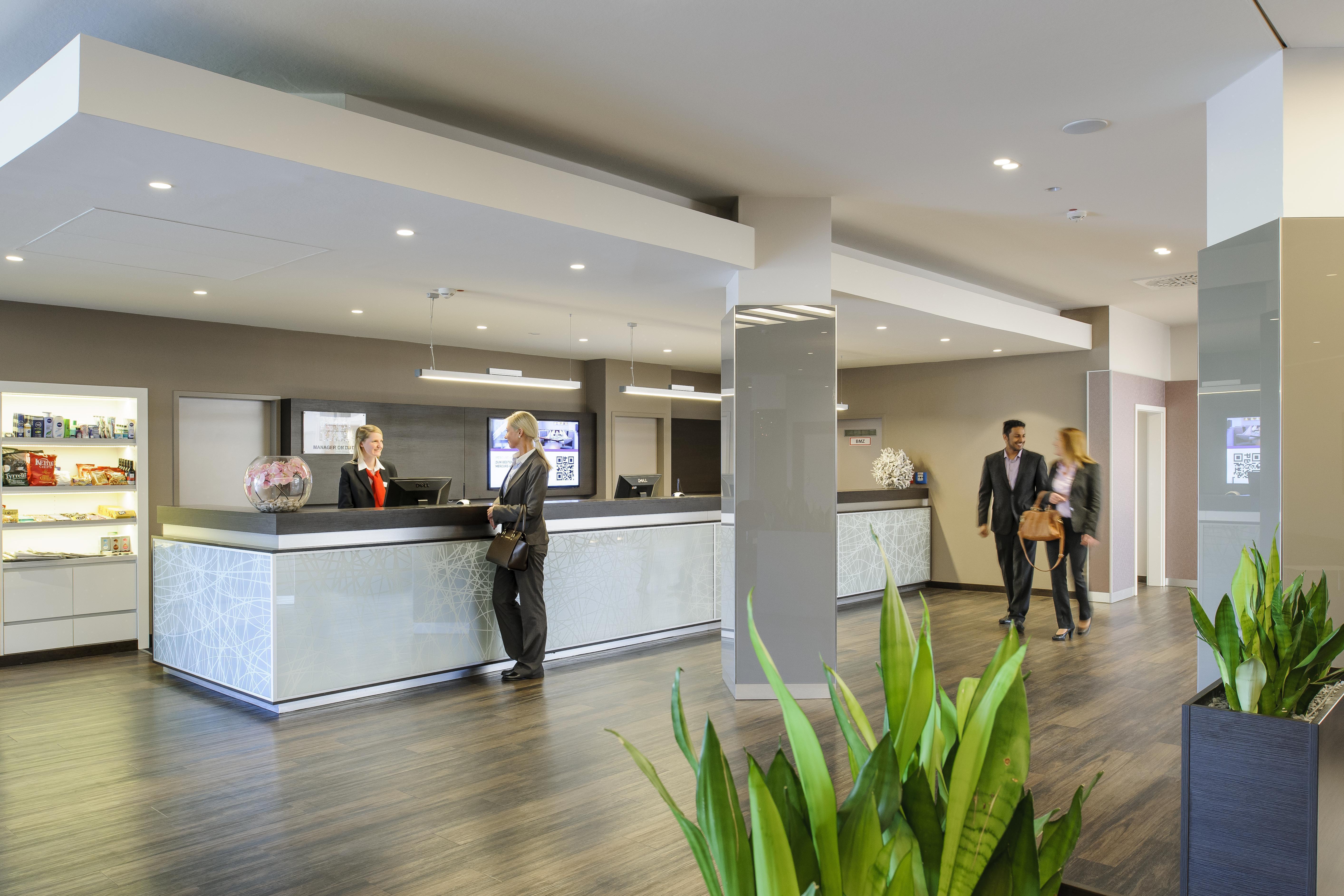 Mercure Duesseldorf Карст Экстерьер фото
