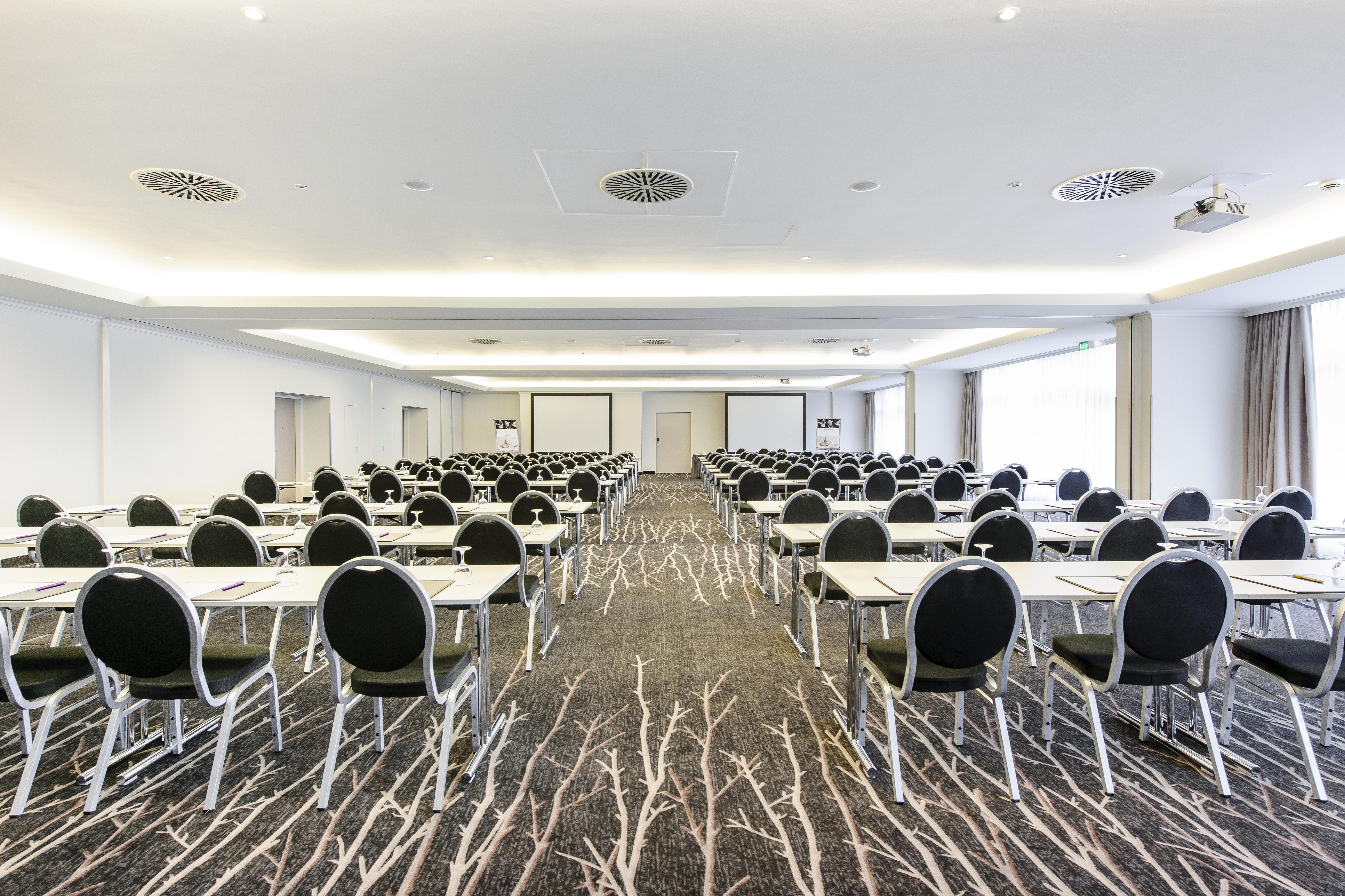 Mercure Duesseldorf Карст Экстерьер фото