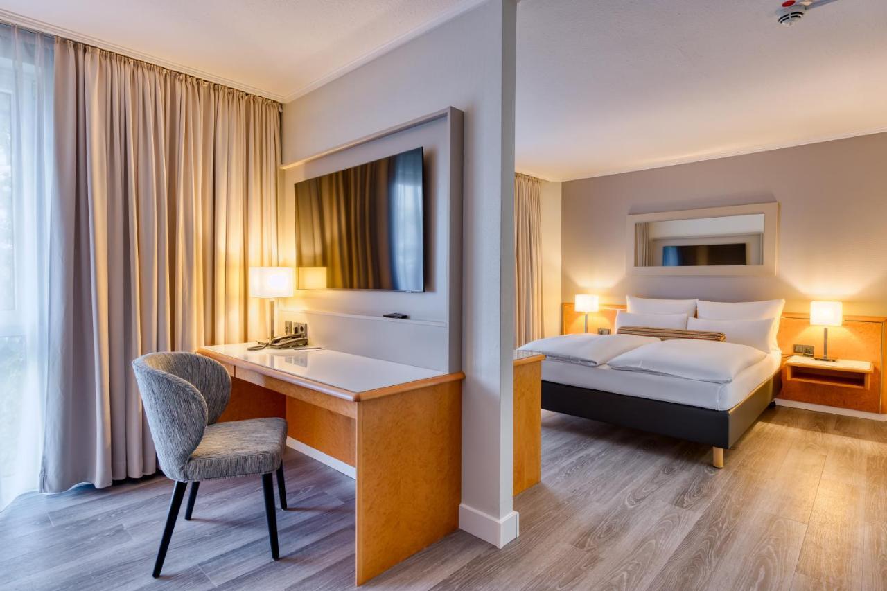 Mercure Duesseldorf Карст Экстерьер фото