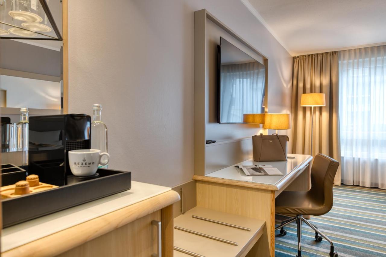 Mercure Duesseldorf Карст Экстерьер фото