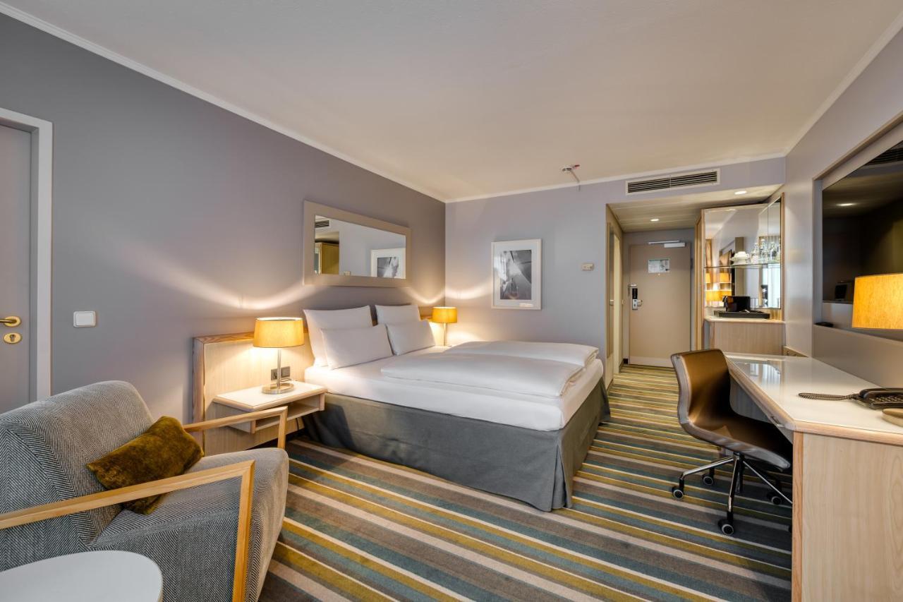 Mercure Duesseldorf Карст Экстерьер фото