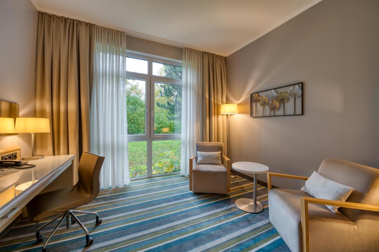Mercure Duesseldorf Карст Экстерьер фото