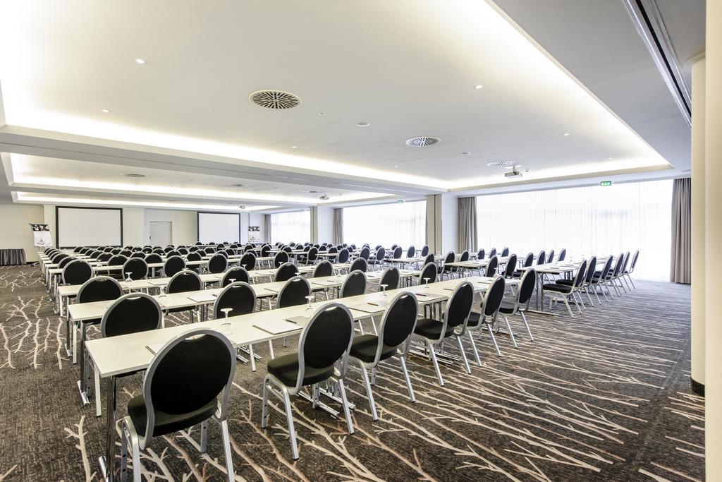 Mercure Duesseldorf Карст Экстерьер фото